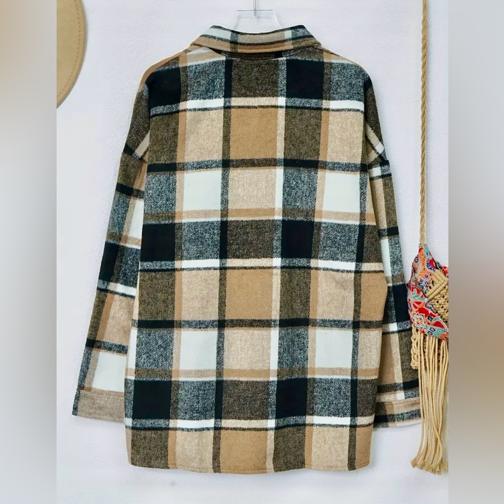 Plaid print Shacket jacket - Picture 4 of 5